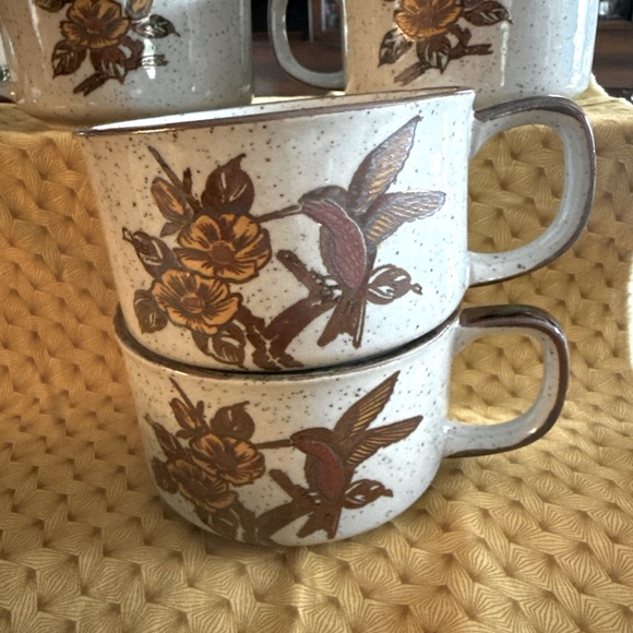 MCM vintage Otagiri hummingbird stoneware mugs (4) - Picture 1 of 14